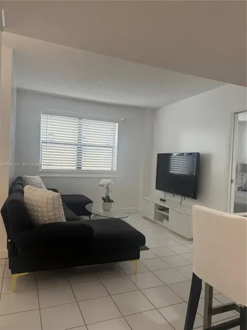 1390 Ocean Drive Miami Beach FL 33139
