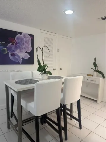 1390 Ocean Drive Miami Beach FL 33139
