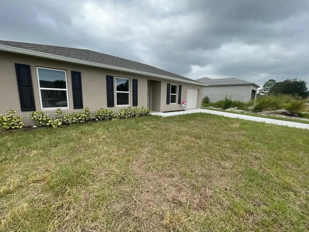 2613 62nd Street W Lehigh Acres FL 33971
