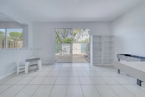 27240 SW 138th Path Homestead FL 33032