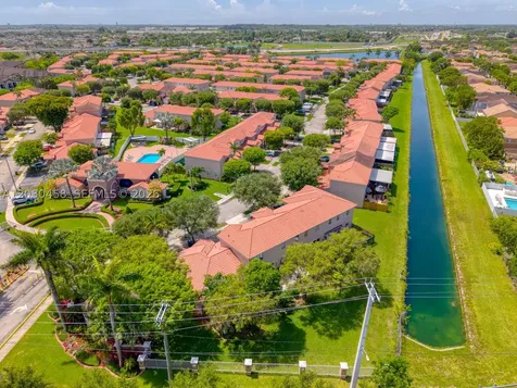 27240 SW 138th Path Homestead FL 33032