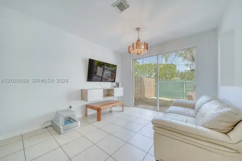 27240 SW 138th Path Homestead FL 33032