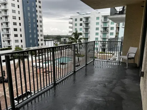 140 S Dixie Highway Hollywood FL 33020