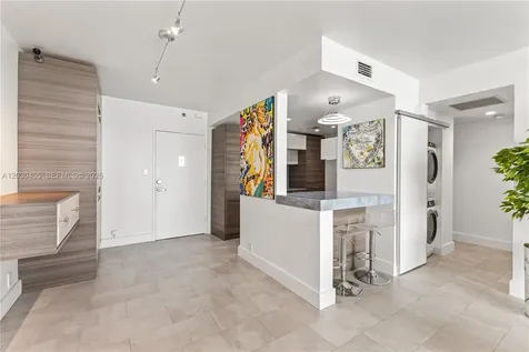 1000 West Avenue Miami Beach FL 33139