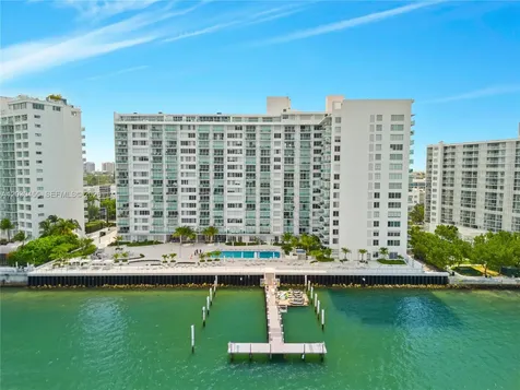 1000 West Avenue Miami Beach FL 33139
