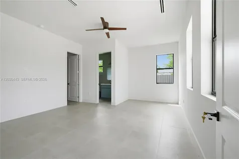 131 Miami Gardens Road West Park FL 33023