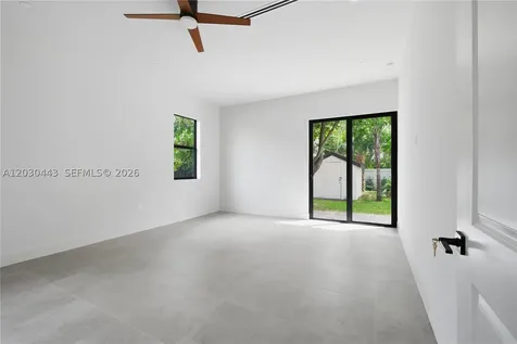 131 Miami Gardens Road West Park FL 33023