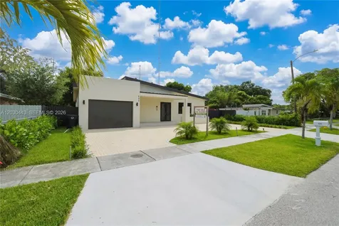 131 Miami Gardens Road West Park FL 33023