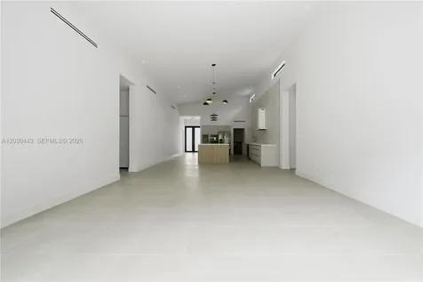 131 Miami Gardens Road West Park FL 33023