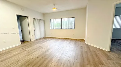 2445 SW 18th Terrace Fort Lauderdale FL 33315