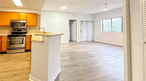 2445 SW 18th Terrace Fort Lauderdale FL 33315