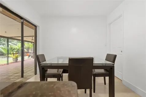 12106 Lymestone Way Cooper City FL 33026