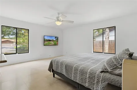 12106 Lymestone Way Cooper City FL 33026