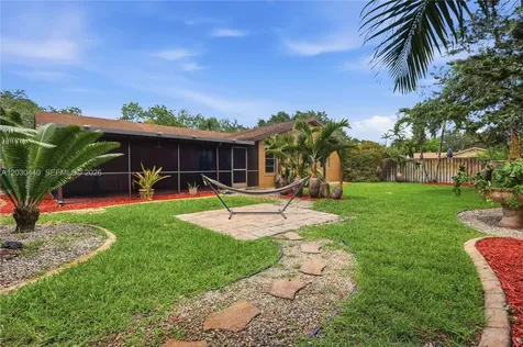 12106 Lymestone Way Cooper City FL 33026