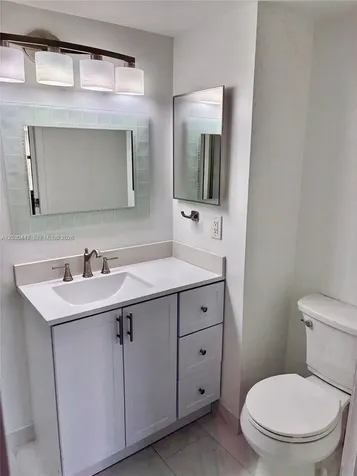 6832 S Palmetto Circle S Boca Raton FL 33433