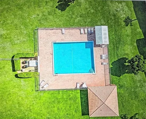 6832 S Palmetto Circle S Boca Raton FL 33433
