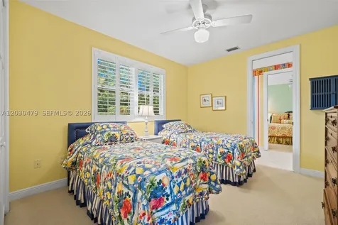 6020 W Suburban Drive Pinecrest FL 33156