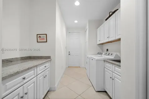 6020 W Suburban Drive Pinecrest FL 33156