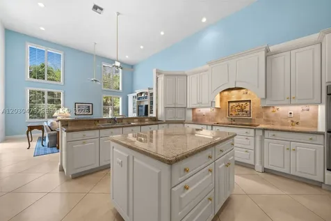 6020 W Suburban Drive Pinecrest FL 33156