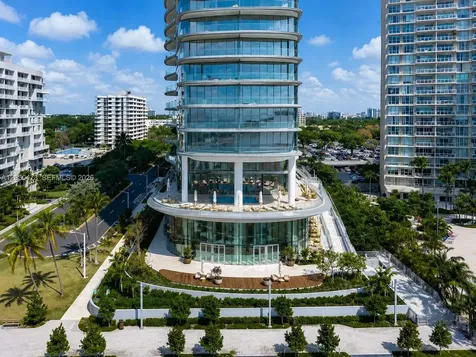 175 SE 25th Road Miami FL 33129