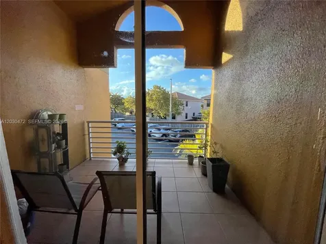 9711 Fontainebleau Boulevard Miami FL 33172