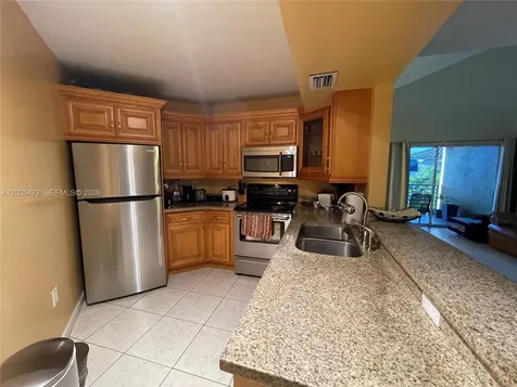 9711 Fontainebleau Boulevard Miami FL 33172