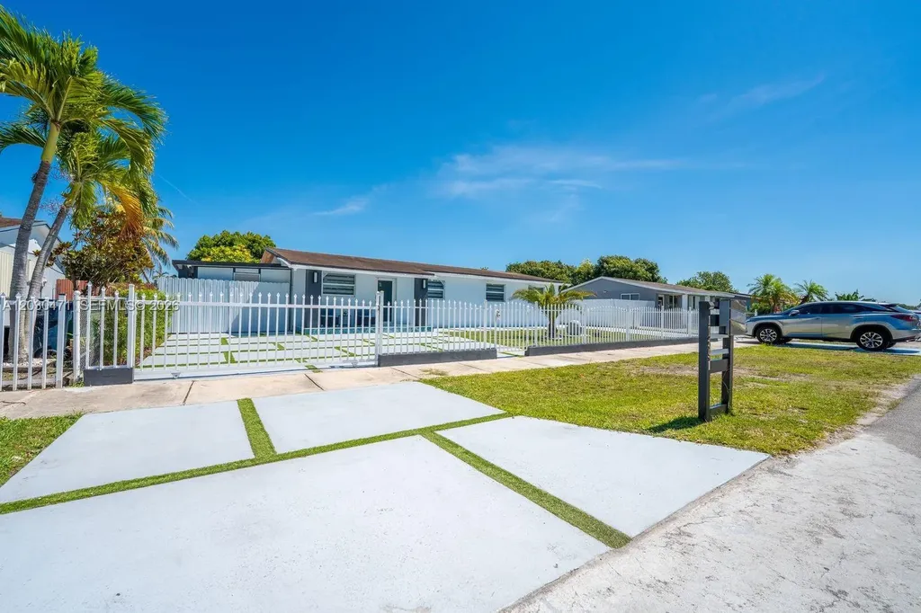 11851 SW 181st Street Miami FL 33177