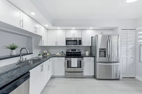 550 SW 138th Avenue Pembroke Pines FL 33027