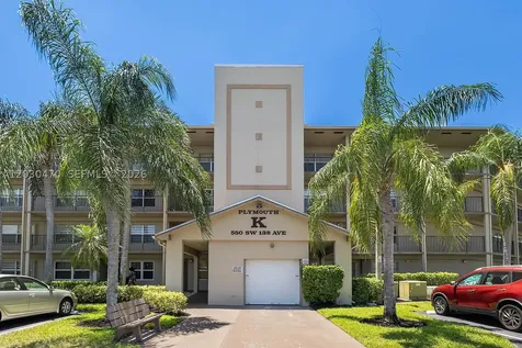 550 SW 138th Avenue Pembroke Pines FL 33027