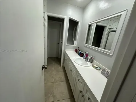 18240 NE 8th Avenue North Miami Beach FL 33162