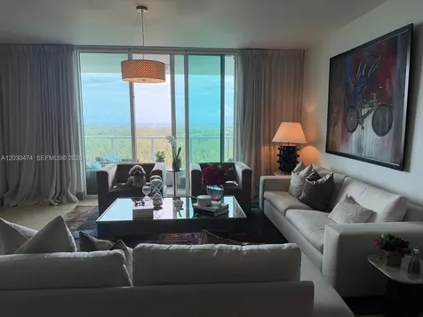 14951 Royal Oaks Lane Miami FL 33181