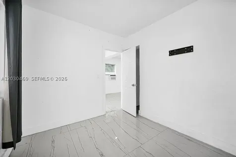 North Miami Beach FL 33162
