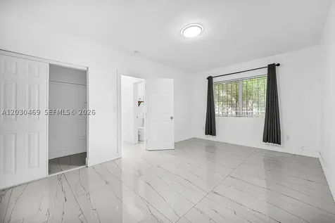 North Miami Beach FL 33162
