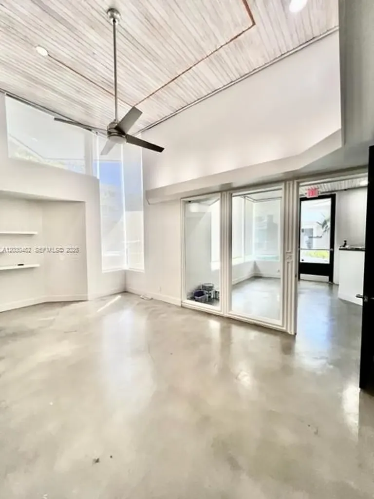 721 NE 3rd Avenue Fort Lauderdale FL 33304