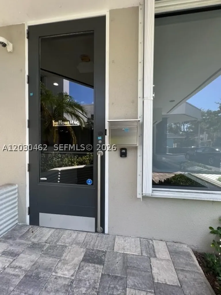 721 NE 3rd Avenue Fort Lauderdale FL 33304
