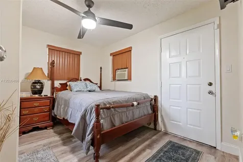 15600 NW 37th Place Miami Gardens FL 33054