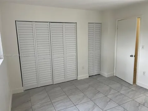 153 NE 141st Street Miami FL 33161
