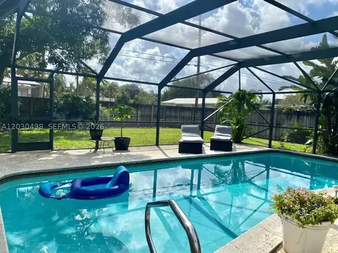 4116 Taft Street Hollywood FL 33021