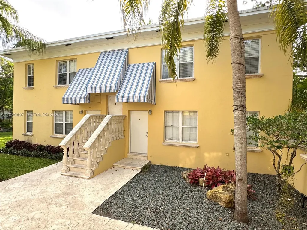 3375 Franklin Avenue Miami FL 33133