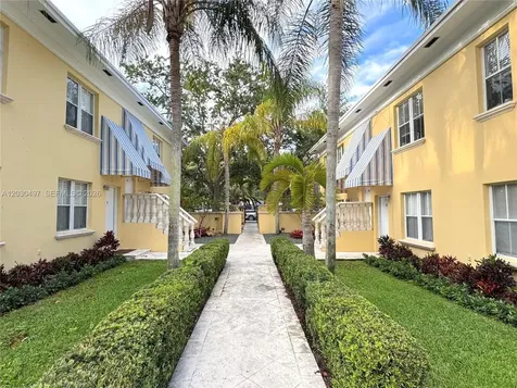 3375 Franklin Avenue Miami FL 33133