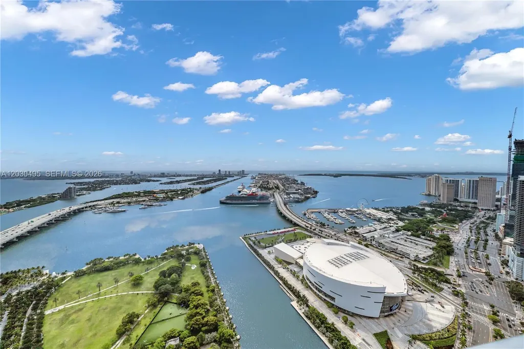 900 Biscayne Boulevard Miami FL 33132