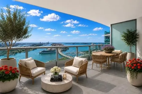 900 Biscayne Boulevard Miami FL 33132