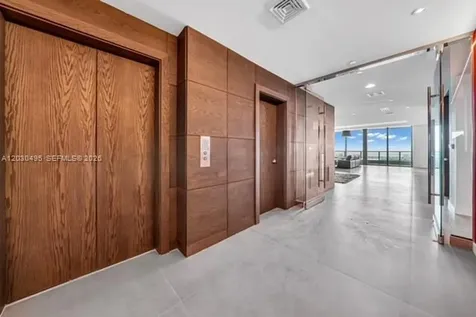 900 Biscayne Boulevard Miami FL 33132