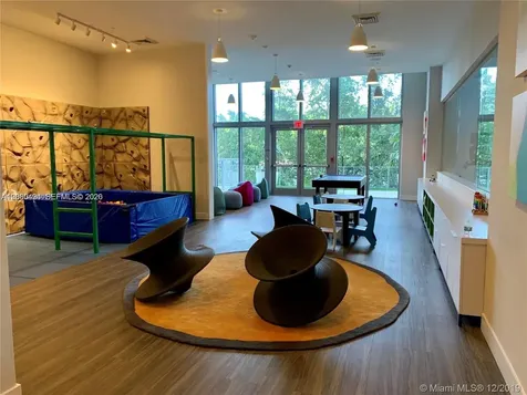 16385 Biscayne Boulevard North Miami Beach FL 33160