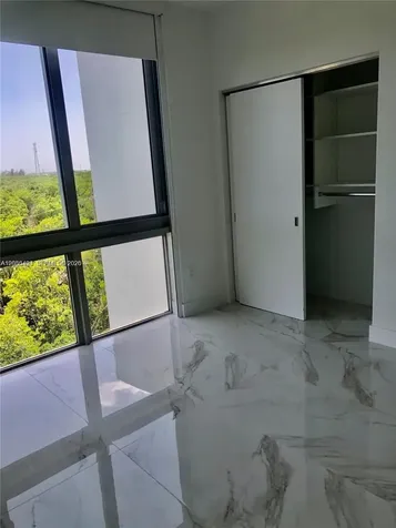 16385 Biscayne Boulevard North Miami Beach FL 33160