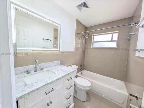 3221 NW 12th Place Lauderhill FL 33311
