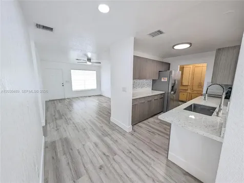 3221 NW 12th Place Lauderhill FL 33311