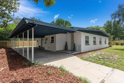 4255 Wee Street Mount Dora FL 32757