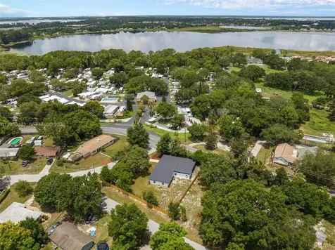4255 Wee Street Mount Dora FL 32757