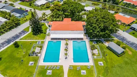 4923 NW 55th Court Tamarac FL 33319
